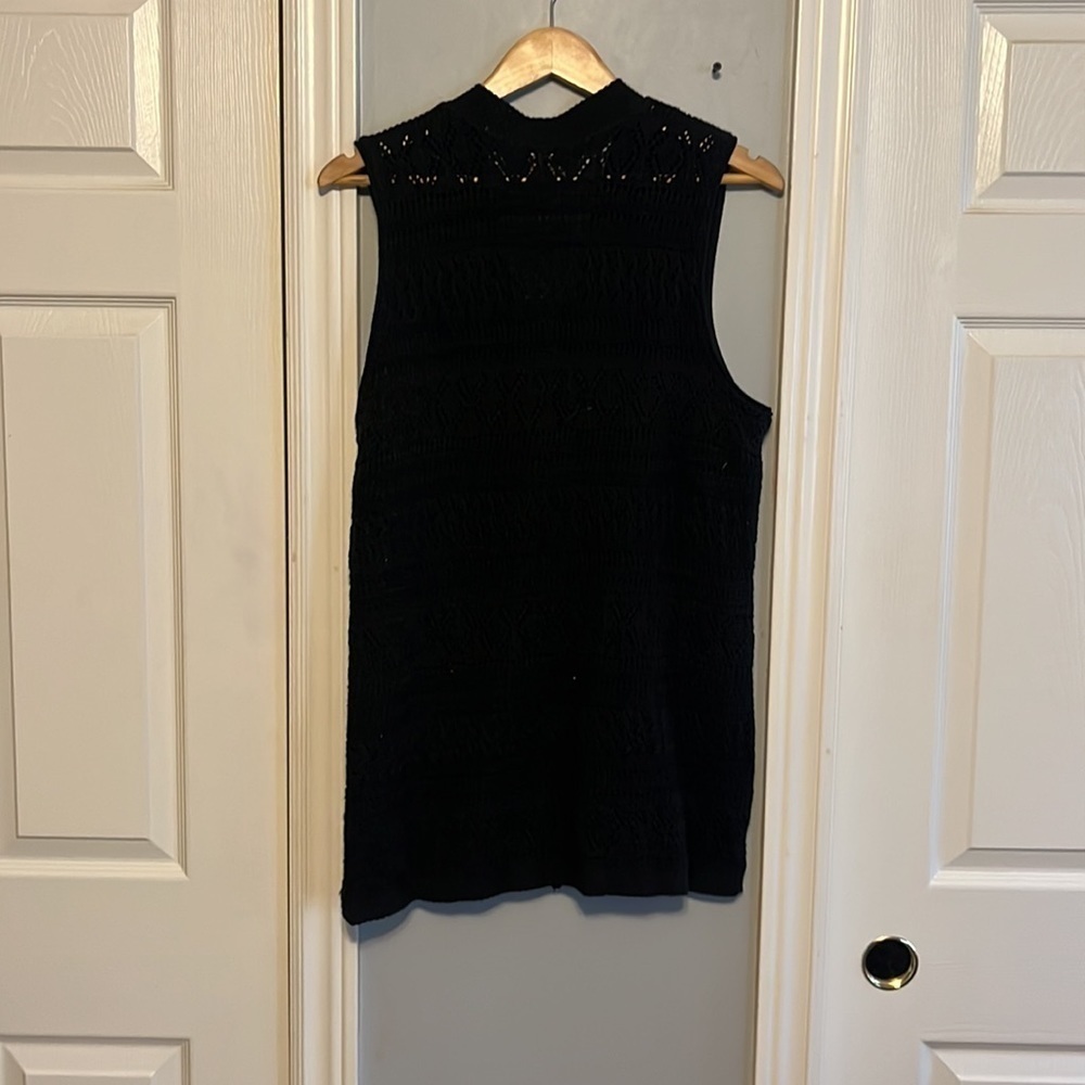 BLACK button up sleeveless cardigan - Picture 8 of 11